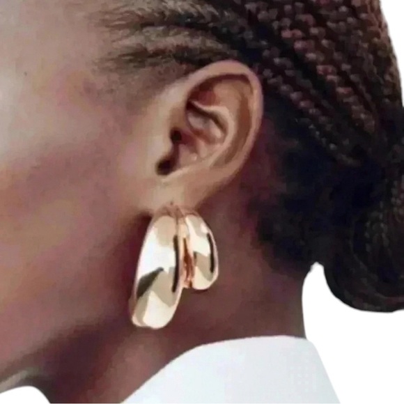 ZARA Double Half Hoop Earrings New 🔥✨✨✨🔥 - Picture 3 of 4
